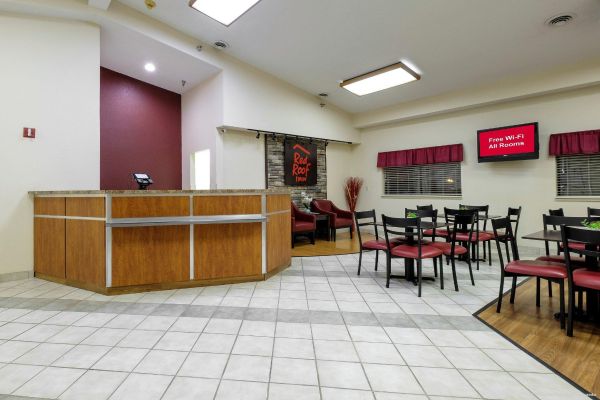 Hotel Red Roof Holton
